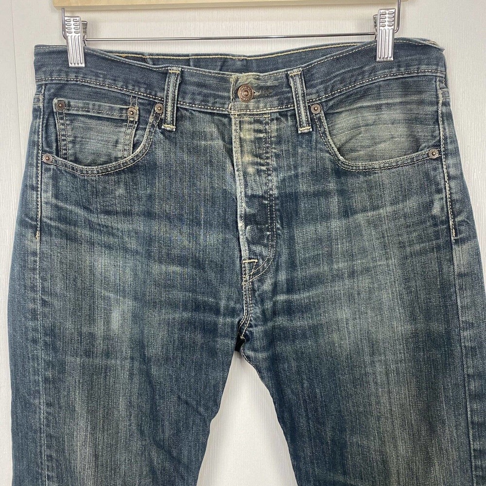 Levi's 501 Original Straight Button Fly Jeans Men's Blue Distressed Size 32x30 - Picture 2 of 12